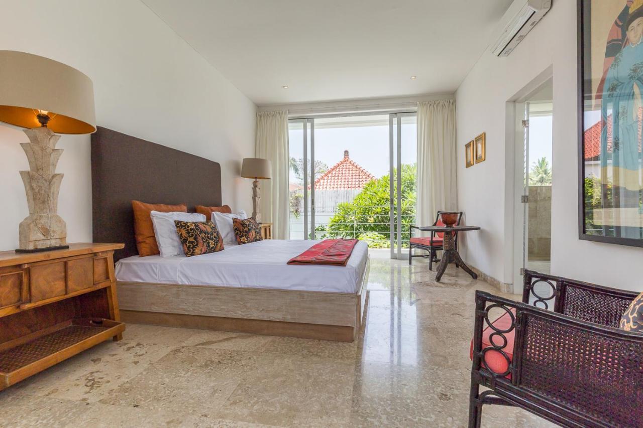 Villa Lansel, Modern 3 bedrooms villa, 14m pool, 700m from beach Seminyak Exteriör bild